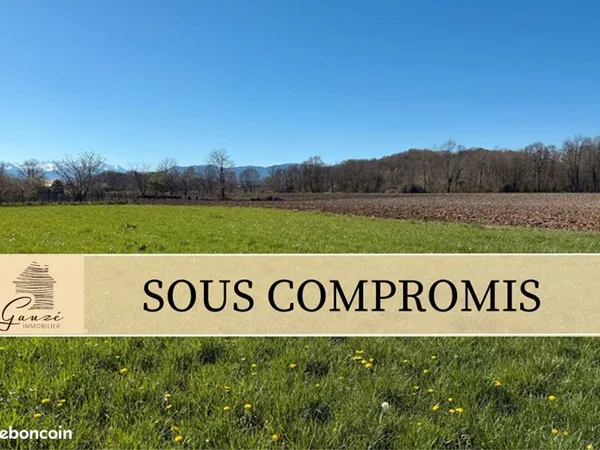 Terrain 595 m² PONTACQ