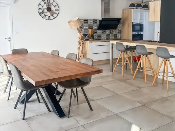 Maison Ludon Medoc 5 pièce(s) 120 m2 Garage, jardin 4 Chambres et un bureau, cellier