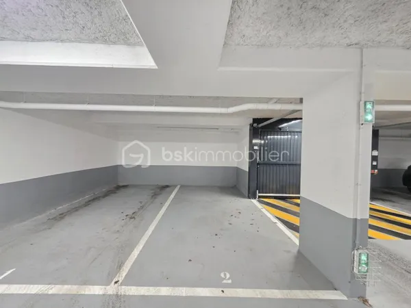 Parking 13 m²