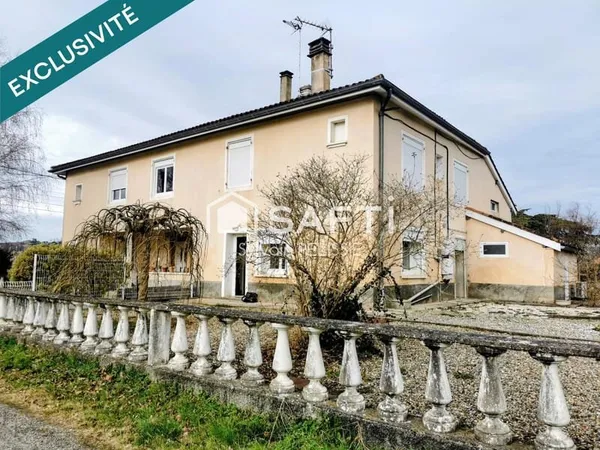 Une chaleureuse maison de famille en campagne
