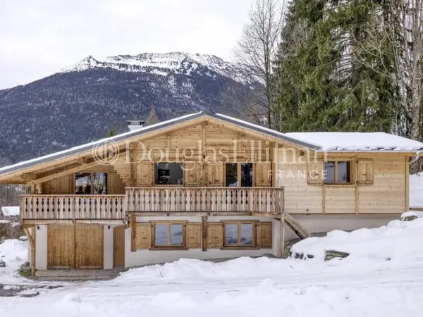 Chalet 6 pièces 128 m²