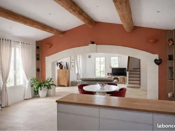 MAISON avec dépendance - CALLIAN