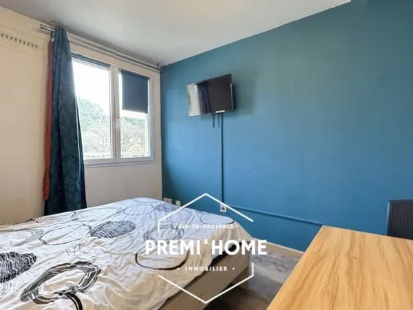 A VENDRE STUDIO MEUBLÉ LE THOLONET AIX