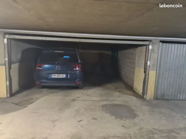 Place Parking