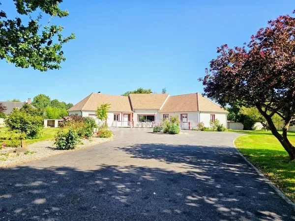 À VENDRE PAVILLON DE PLAIN-PIED EN OSSATURE BOIS de 165 m² Secteur FRIVILLE-ESCARBOTIN (80)