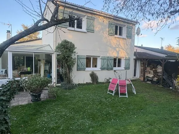 Maison 7 pièces 123 m²