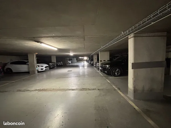 Parking à louer