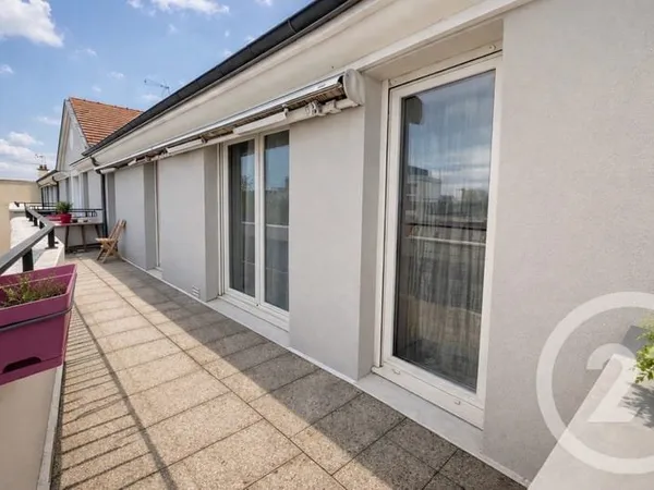 Appartement 6 pièces 103 m²
