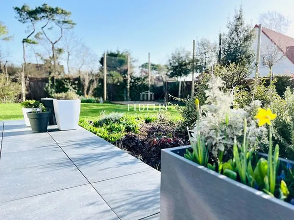 Maison 7 pièces 170 m²