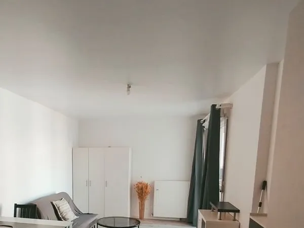 🏠 À LOUER - Grand Studio 30 m² - Juvisy-sur-Orge (Plateaux)