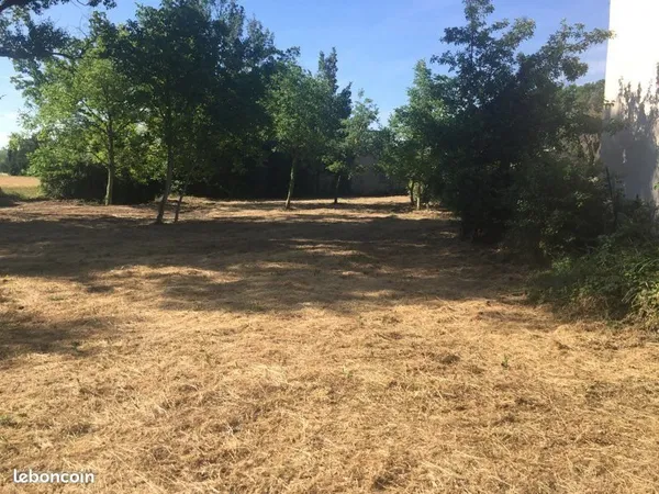 Terrain constructible Cucuron à vendre