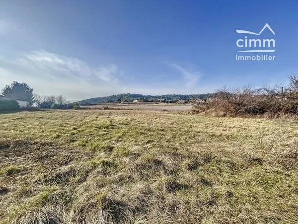 Terrain 1988 m²
