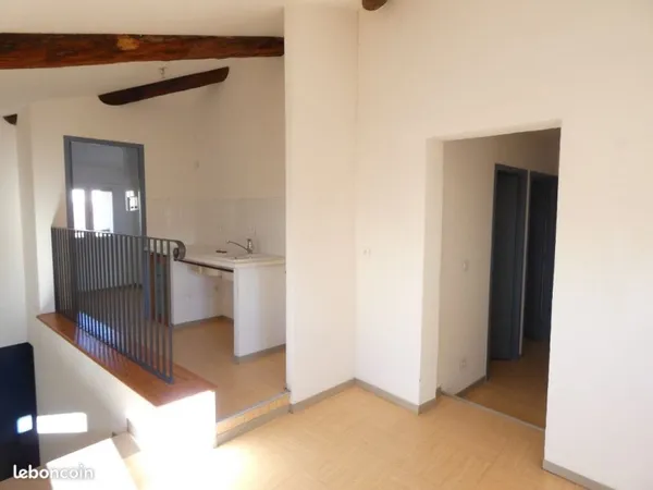Appartement 2 pièces 64 m²