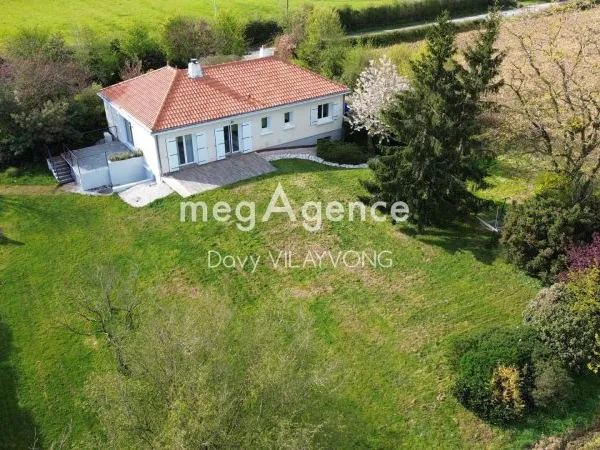 Grande maison sur 2000 m2 de parcelle