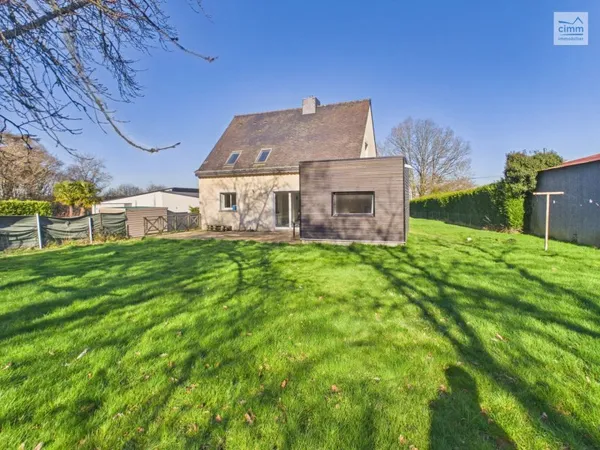 Maison de 141 m² sur un terrain de 1932 m²