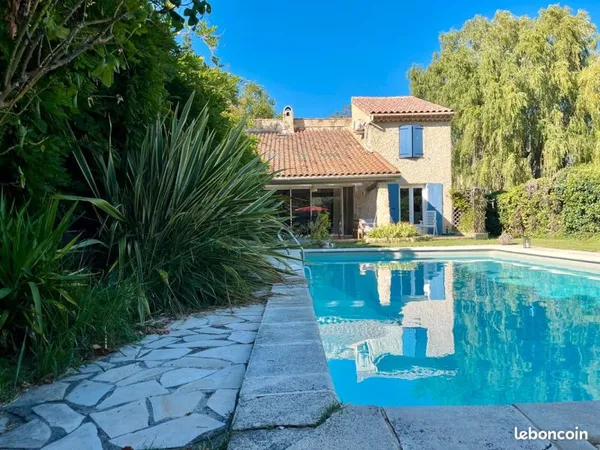 🏡 Maison avec piscine - 117 m² - Terrain 1260 m² - Luberon - Lauris