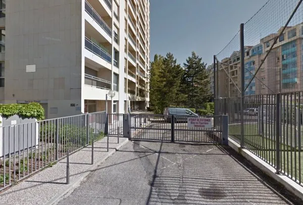 Stationnement Location Lyon   155€