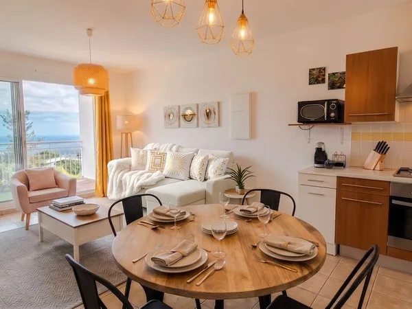 Appartement T3 meublé avec vue mer