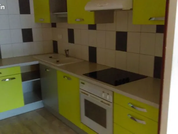 Location appartement centre ville Laguiole