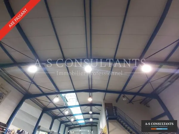 Bureaux 900 m²