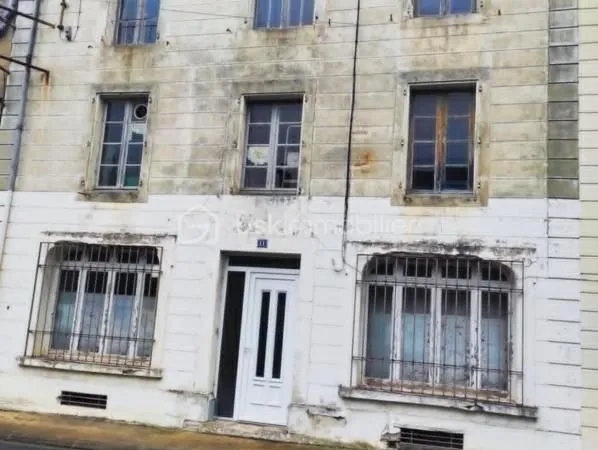 Maison 9 pièces 180 m²