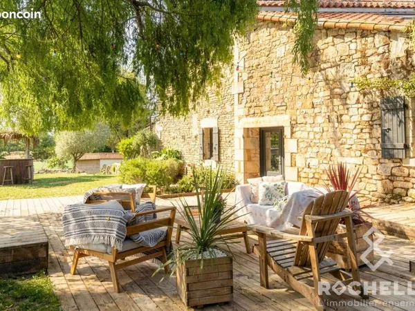 Propriété 10 pièces 340 m²