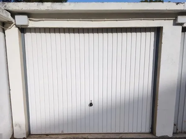 Garage à vendre