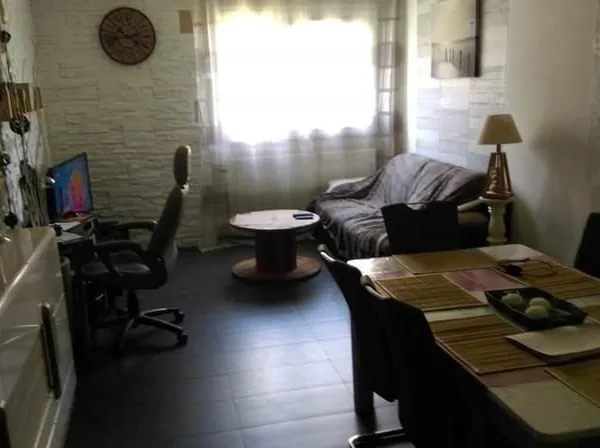 Chambre de 11m2 à louer sur Lyon 08