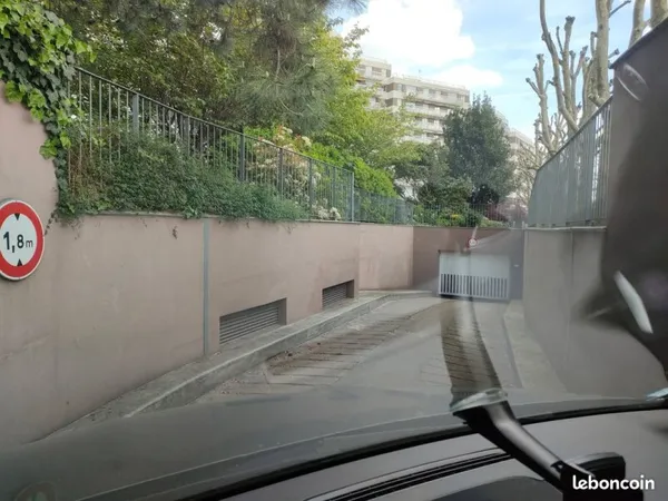 Place de parking double (pour 2 voitures) Vincennes