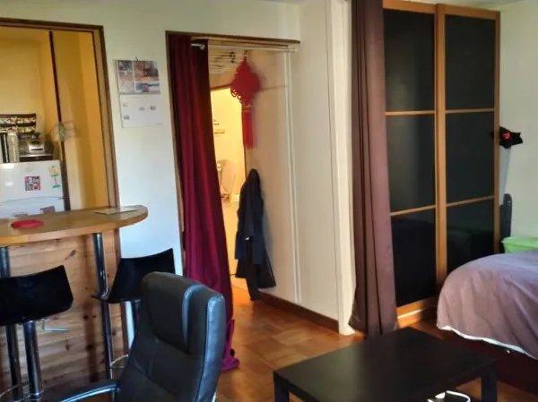 Studio 1 pièce 25 m²