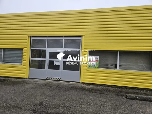 Immeuble industriel 146 m²