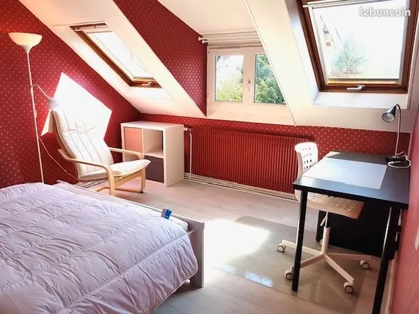 Appart T1 pour 1 Pers., Meublé Indépendant, WIFI Fibre, au Sud ds Maison de Coloc. Quart.Résidentiel