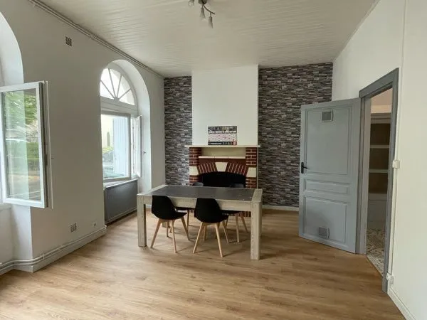 Maison de ville rénovée 100 m² - Centre Tonneins