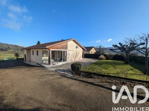 Maison de plain-pied 5 pièces 103 m²