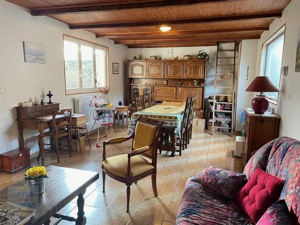 EXCLUSIVITÉ - CHALON-SUR-SAONE - PROCHE CENTRE et Gare - Mai