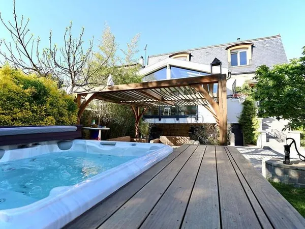 Maison 6 pièces 155 m²