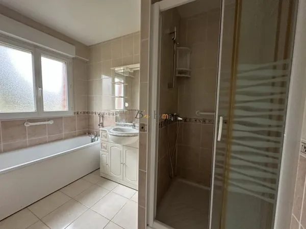 Maison 4 pièces 130 m²