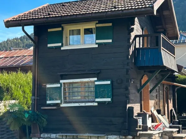 Chalet ancien de l'année 1819 rare
