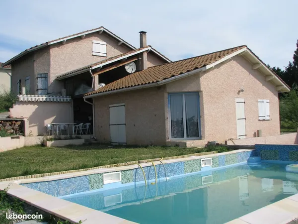 Villa 4 chambres avec qualités