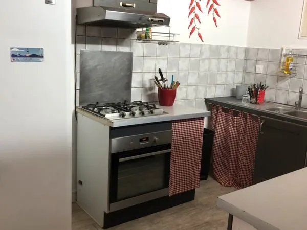 Location f3/4 les roches noires