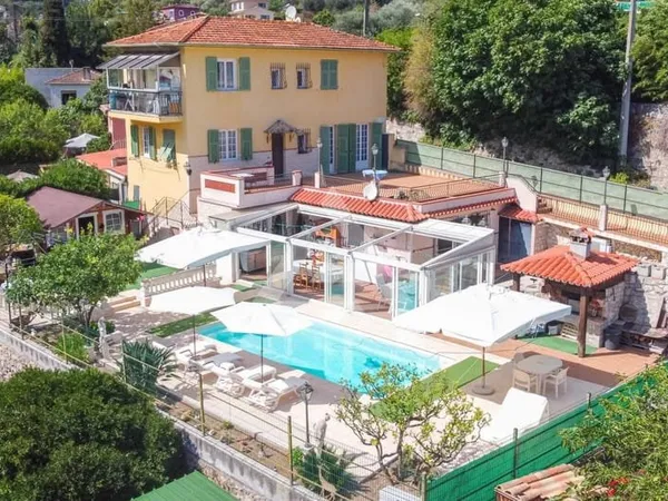 Bas De Villa De Deux Appartements - Gorbio - Proche Centre - Piscine