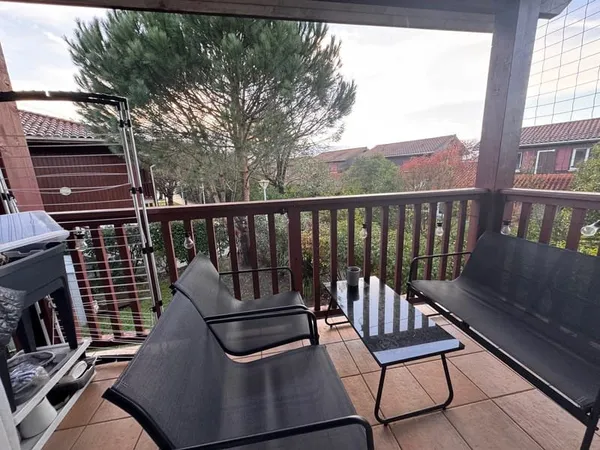 Appartement T2 - 42m2 avec balcon et deux parkings