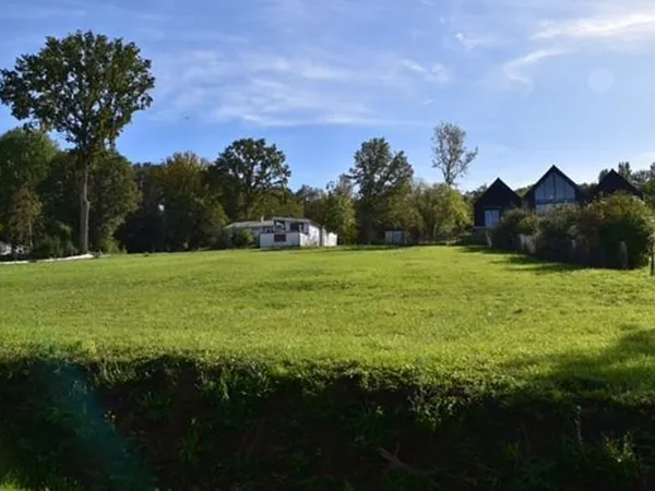 Terrain 1388 m²