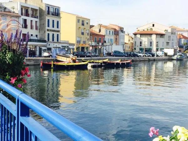 Confort de vie en bord de mer Appartement lumineux avec ba