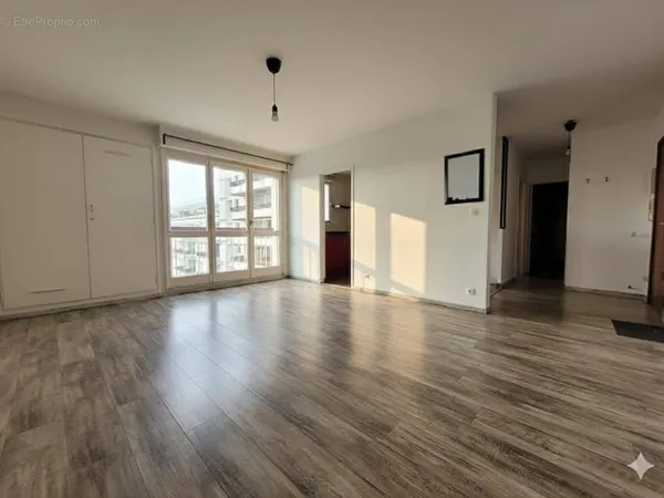 T2 de 53 m² avec cave et garage - bonnefoy - 160 000 €