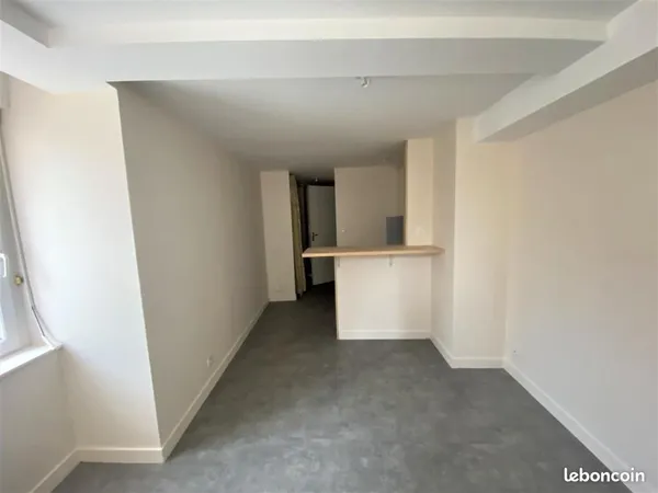 Studio 1 pièce 17 m²