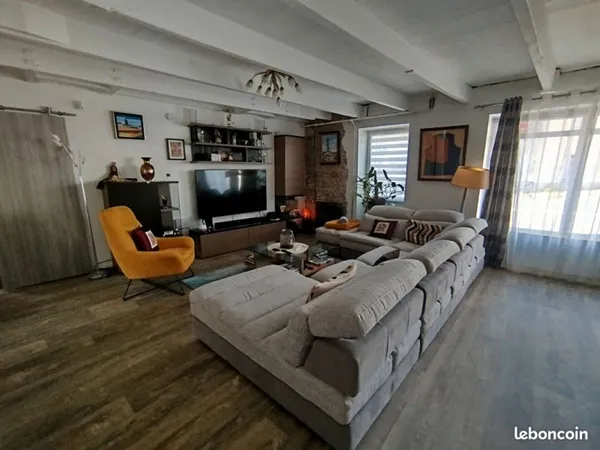 Maison 7 pièces 185 m²