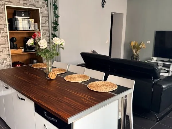 Appartement T4 avec jardinet-centre de Veynes