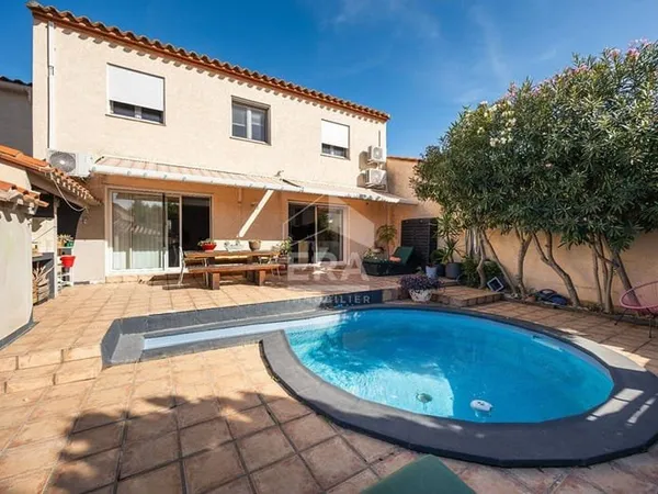 Maison 7 pièces 136 m²