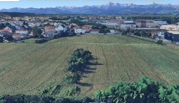 Terrain 449 m²